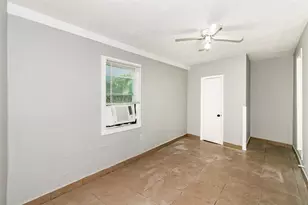 4610 Schroeder St, Houston, TX 77011 - Photo 5