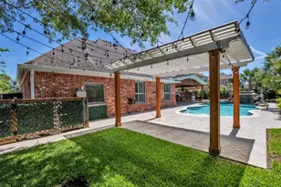 1723 Pampas Trail Dr, Friendswood, TX 77546 - Photo 47