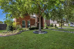 1723 Pampas Trail Dr, Friendswood, TX 77546 - Photo 3