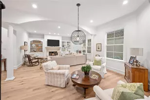 1235 Wynden Oaks Garden Dr, Houston, TX 77056 - Photo 9