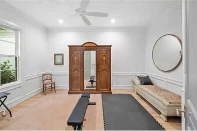 1235 Wynden Oaks Garden Drive, Houston, TX 77056 - Photo 17