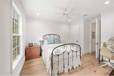 1235 Wynden Oaks Garden Drive, Houston, TX 77056 - Photo 31