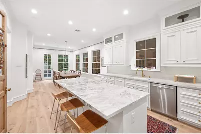 1235 Wynden Oaks Garden Drive, Houston, TX 77056 - Photo 13