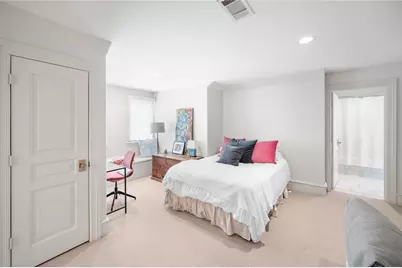 1235 Wynden Oaks Garden Drive, Houston, TX 77056 - Photo 37