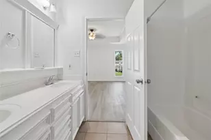 11 Clara Barton Ln, Galveston, TX 77551 - Photo 11