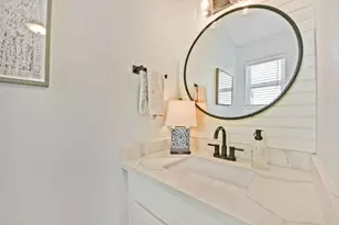 1914 Round Lake Dr, Houston, TX 77077 - Photo 19