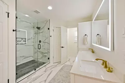 1914 Round Lake Drive, Houston, TX 77077 - Photo 25
