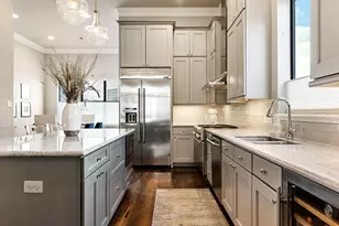 306 W Saulnier St, Houston, TX 77019 - Photo 23