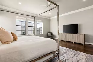 306 W Saulnier St, Houston, TX 77019 - Photo 35