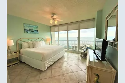 1401 E Beach Drive #704, Galveston, TX 77550 - Photo 3