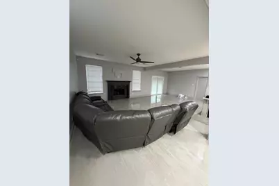 13843 Daehne Drive, Houston, TX 77014 - Photo 3