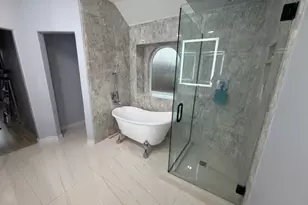 13843 Daehne Dr, Houston, TX 77014 - Photo 15