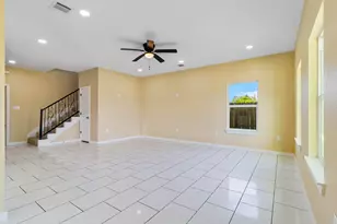 16208 Jeet St, Conroe, TX 77306 - Photo 3