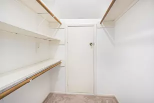 302 W Lochnell Dr, Houston, TX 77062 - Photo 23