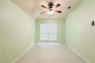 10515 Ince Ln, Houston, TX 77040 - Photo 7