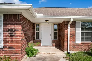 7442 County Rd 42, Rosharon, TX 77583 - Photo 9