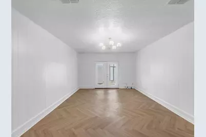9011 Kerrwood Lane, Houston, TX 77080 - Photo 13
