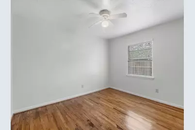 9011 Kerrwood Lane, Houston, TX 77080 - Photo 11
