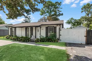 9011 Kerrwood Ln, Houston, TX 77080 - Photo 3
