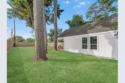 9011 Kerrwood Lane, Houston, TX 77080 - Photo 19