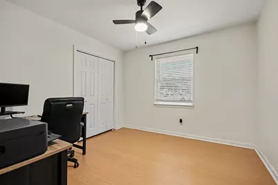 2010 Tanglebriar Lane, Dickinson, TX 77539 - Photo 13
