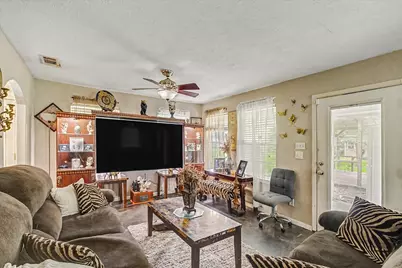 2655 Holton Road, Beaumont, TX 77707 - Photo 15