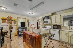 2655 Holton Rd, Beaumont, TX 77707 - Photo 7