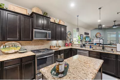 1940 Honey Laurel Drive, Conroe, TX 77304 - Photo 11