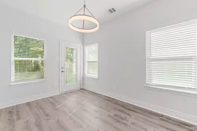 719 Cherokee Drive, Montgomery, TX 77316 - Photo 13