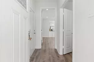 719 Cherokee Dr, Montgomery, TX 77316 - Photo 3