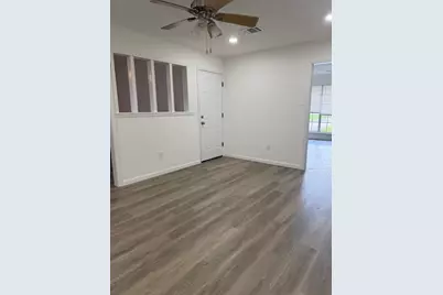 229 S Fulton Street S, Texas City, TX 77591 - Photo 7