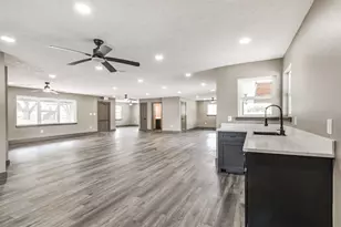 9030 Almeda Genoa Rd, Houston, TX 77075 - Photo 9