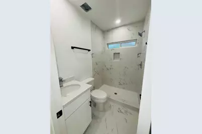 1235 W Gray Street #3, Houston, TX 77019 - Photo 3