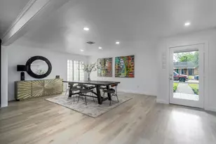 1703 Droxford Dr, Houston, TX 77008 - Photo 9