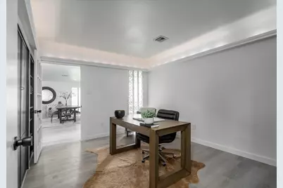 1703 Droxford Drive, Houston, TX 77008 - Photo 15