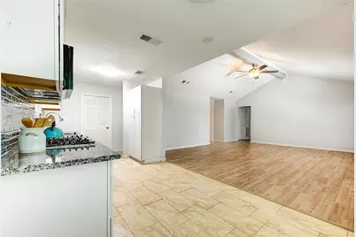 2314 Goodrich Street, Pearland, TX 77581 - Photo 7