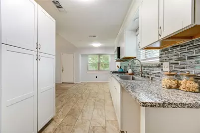 2314 Goodrich Street, Pearland, TX 77581 - Photo 13