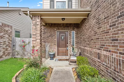3058 Hawthorne Glen Lane, Dickinson, TX 77539 - Photo 3