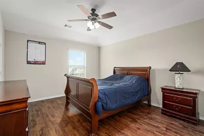 3058 Hawthorne Glen Lane, Dickinson, TX 77539 - Photo 19