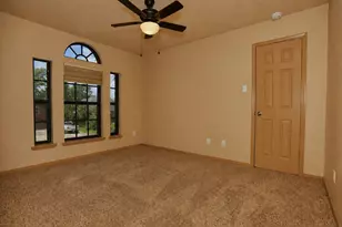 112 Portulaca St, Lake Jackson, TX 77566 - Photo 11