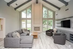 755 Last Arrow Dr, Houston, TX 77079 - Photo 19
