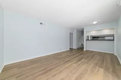 3300 Yorktown Street #26, Houston, TX 77056 - Photo 5