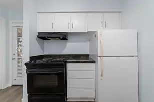 3300 Yorktown St, Houston, TX 77056 - Photo 11