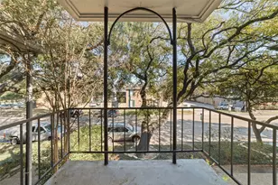 3300 Yorktown St, Houston, TX 77056 - Photo 13