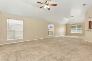 810 Regional Park Dr, Houston, TX 77060 - Photo 5