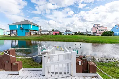 2296 E Crab Street, Crystal Beach, TX 77650 - Photo 19