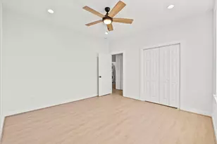 1910 Bayou Shore Dr, Galveston, TX 77551 - Photo 29
