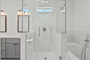 1910 Bayou Shore Dr, Galveston, TX 77551 - Photo 21