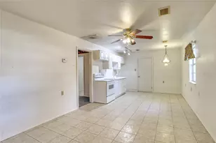 11234 Champion Wood Dr, Tomball, TX 77375 - Photo 35