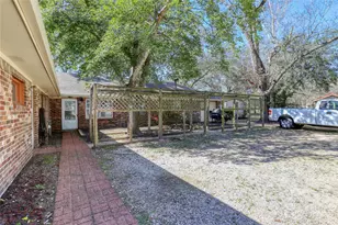 11234 Champion Wood Dr, Tomball, TX 77375 - Photo 41
